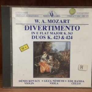 Divertimento in E Flat Major K. 563 / Duos K. 423 & 424