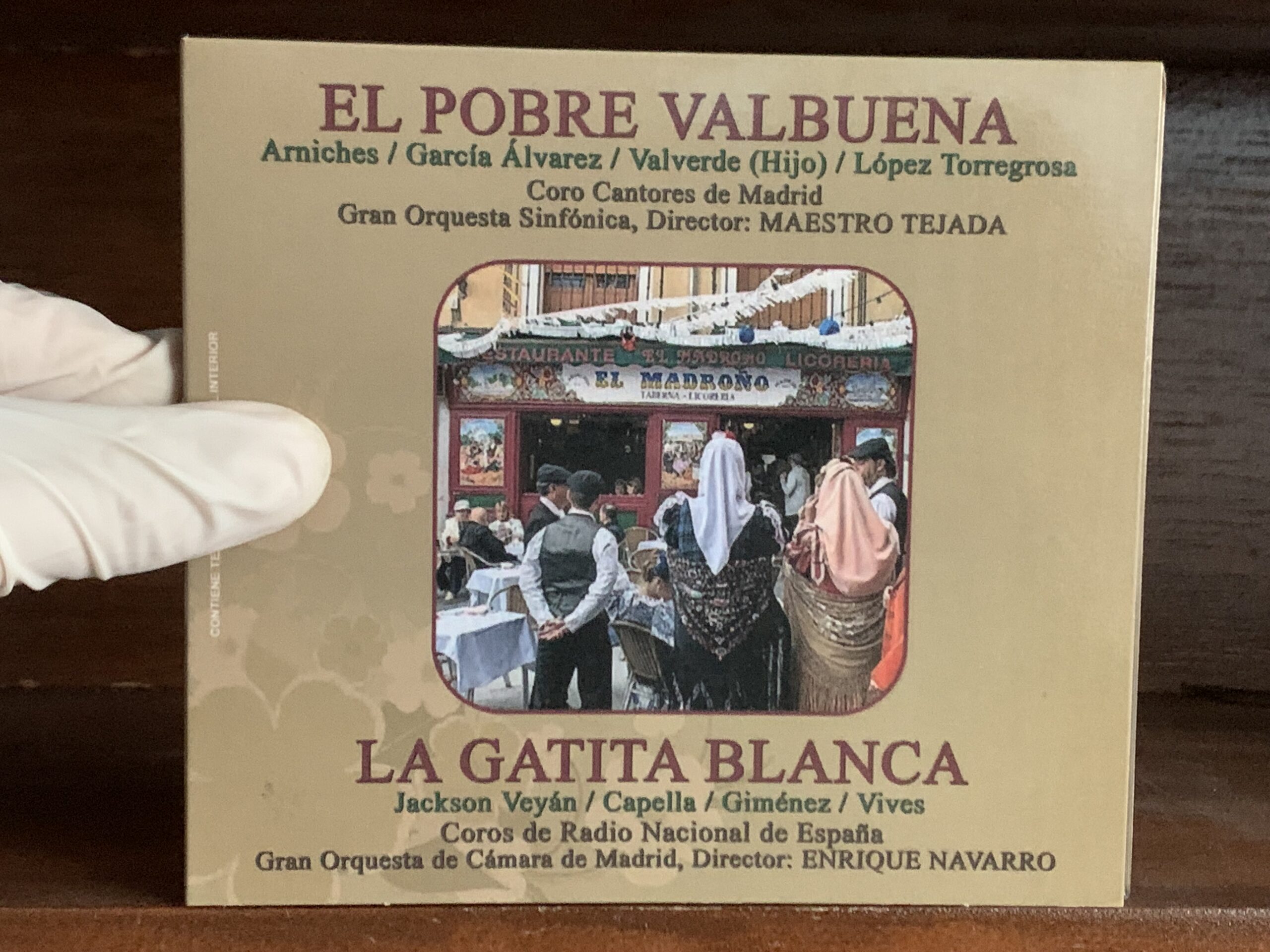 López Torregrosa / Vives - El Pobre Valbuena / La Gatita Blanca